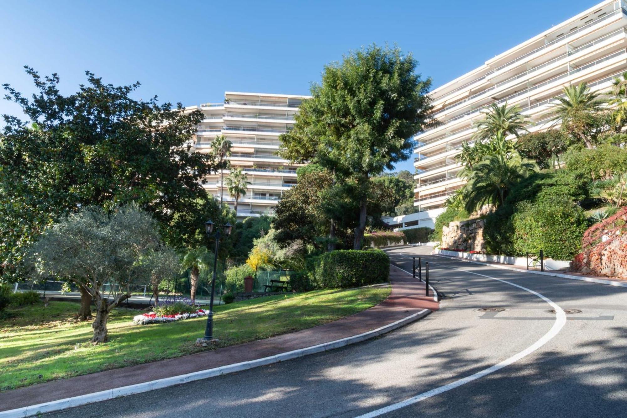 Cote D'Azur Sea View Tennis Beach Access Валлорис Экстерьер фото
